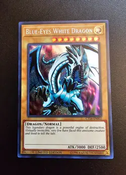 Yu-Gi-Oh! Blue-Eyes White Dragon CT14-EN002 Secret Rare Limited Edition LP - Image 1