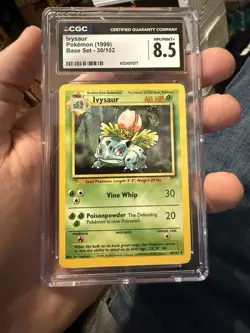 Ivysaur 30/102 Uncommon Base Set Unlimited CGC 8.5 - Image 1