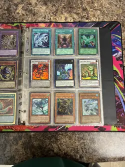 Yugioh Card binder Collection with vintage cards 300+ cards - Image 5