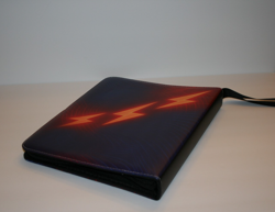NEW Lightning Bolt 3-Ring Zipper Binder 9-Pocket Flexible Cover Holds 900 Cards - Image 4