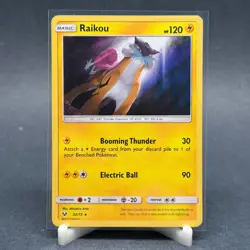Raikou 32/73 Holo Rare Pokemon 2017 Shining Legends | LP - Image 1