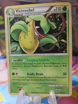 Pokemon Victreebel Triumphant 12/102 Stage 2 Cosmos Holo Rare- Minty - Image 1