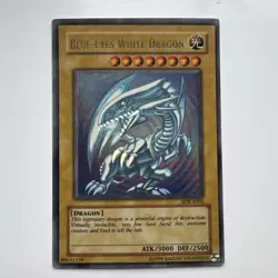 Blue-Eyes White Dragon SDK-E001 Ultra Rare Yu-Gi-Oh Card - Image 1