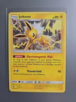 Jolteon 23/68 Hidden Fates NM POKEMON Non Holo Rare - Image 1