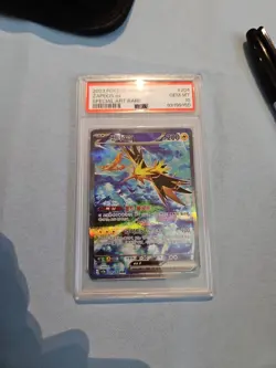 Korean 151 Pokemon Zapdos 204/165 Sar sv2a PSA 10 Gem Mint - Image 1