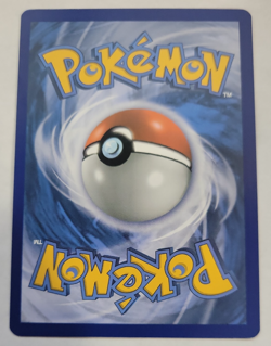 2017 Pokemon Shining Legends #32 Raikou Holo Rare NM to Mint Condition - Image 2