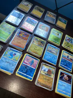 Pokemon Cards 2000+ (400 Holos/reverse Holos, No Energy’s) - Image 1