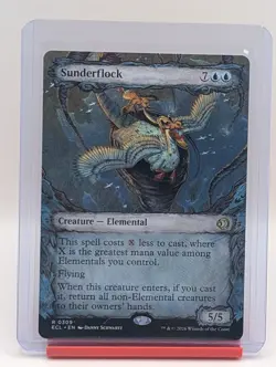 Sunderflock [Showcase] #309 Magic Lorwyn Eclipsed Regular - Image 1