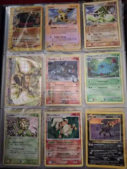 ALBUM RACCOGLITORE POKEMON + 126 CARDS - CARTE HOLO REVERSE COMUNI TRADING - Image 2