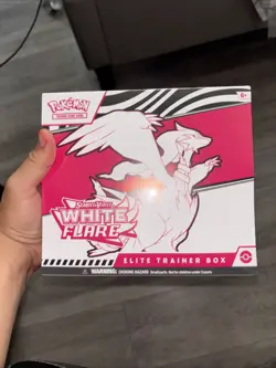 Pokemon TCG Scarlet Violet White Flare Elite Trainer Box - Image 1