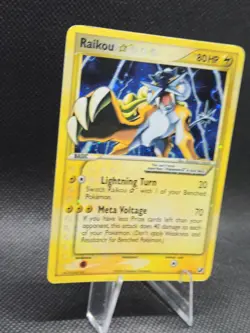 Pokemon Raikou Gold Star EX Unseen Forces Ultra Rare Holo - Image 2