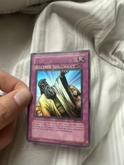 MISPRINT WAVY Solemn Judgment MRD-127 Ultra Rare Unlimited Edition - Image 1