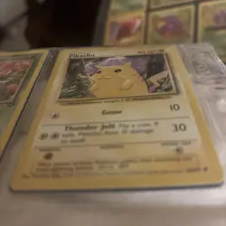POKEMON PIKACHU OVERSIZED CARD 58/102 WOTC 2000 VNC - Image 1