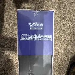 Pokemon TCG: Sun & Moon Elite Trainer Box (Lunala) 728192530920 - Image 4