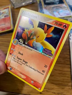 NM! Combusken (39/110) EX Holon Phantoms Stamped Reverse Holo Pokemon Card! - Image 4