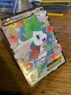 LP! Shaymin EX (RC21/RC25) Legendary Treasures Radiant Collection Pokemon Card! - Image 3