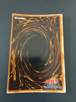 Dark Magician P4-02 Premium Pack 4 Japanese Yu-Gi-Oh! Card Ultra Rare Holo GD - Image 2