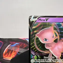Pokemon TCG Fusion Strike Mew V Card 113/264 LP - Image 2