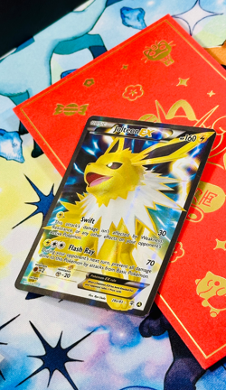 Jolteon EX 28a/83 Generations Full Art Pokemon Card LP/NM - Image 2
