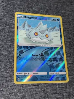 Pokemon TCG Bergmite 29/131 Forbidden Light Reverse Holo NM - Image 1