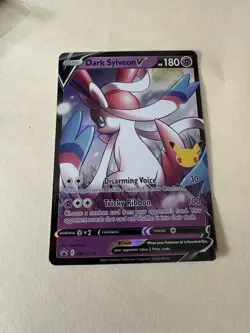 Dark Sylveon V SWSH134 SWSH: Sword & Shield Promo Cards Holo - Image 1