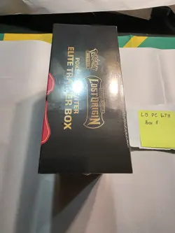 Pokemon TCG Elite Trainer Box Sword & Shield Lost Origin Giratina Sealed English - Image 3