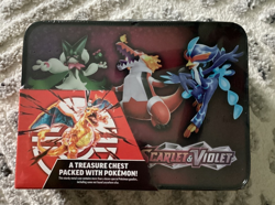 Pokemon TCG Scarlet & Violet Charizard Collectors Chest sealed/unopened - Image 2