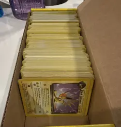 Pokemon TCG Vintage 200-Card Lot English Unlimited - Image 1