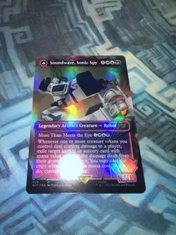 Foil Soundwave, Sonic Spy Shattered Glass NM-/EX+ Universes Beyond Transformers - Image 2
