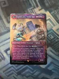 Foil Soundwave, Sonic Spy Shattered Glass NM-/EX+ Universes Beyond Transformers - Image 3