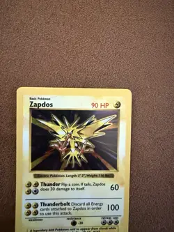 1999 Pokemon Zapdos Holo Shadowless Base Set 16/102 - Image 2