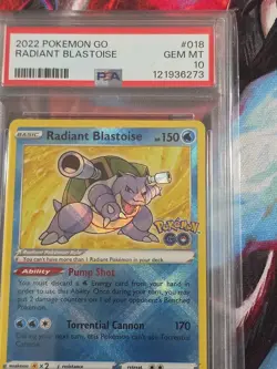 Radiant Blastoise 018/078 Pokemon Go Holo PSA 10 - Image 4