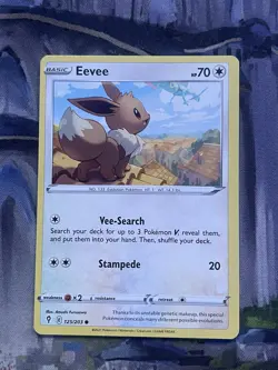 Pokemon Evolving Skies Eevee 125/203 | NM-M | English - Image 1