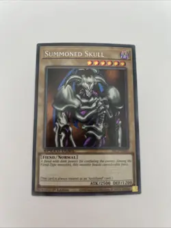 🔥 YUGIOH Summoned Skull - SBC1-ENI01 SECRET RARE HOLOFOIL 1st ED Near Mint 🔥 - Image 1