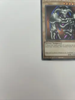 🔥 YUGIOH Summoned Skull - SBC1-ENI01 SECRET RARE HOLOFOIL 1st ED Near Mint 🔥 - Image 2