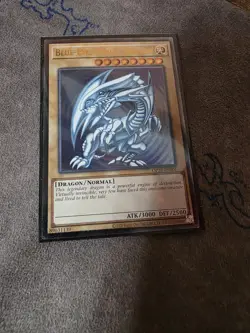 Blue-Eyes White Dragon OP28-EN001 OTS Tournament Pack 28 Unlimited - Image 1