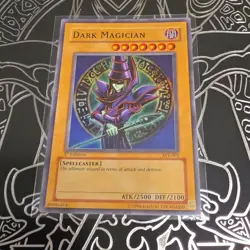 Konami Yu-Gi-Oh! Dark Magician SYE-001 Starter Deck Yugi 1st Ed Rare ATK/2500 D… - Image 1