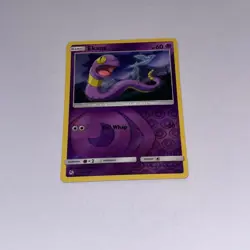 EKANS - 26 - 68 - C - HIDDEN FATES - POKEMON - - REVERSE HOLO - NM/M - Image 1