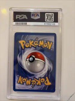 2000 Pokemon Rocket Rainbow energy HOLO PSA 8 - Image 2