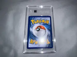 2016 POKEMON XY GENERATIONS TOYS R US #26 PIKACHU-HOLO TAG 7 - Image 2