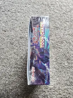 YUGIOH TCG TOON CHAOS 1st Edition ENGLISH Sealed Booster Box - Image 4