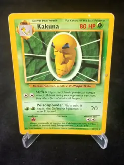 Pokemon Kakuna #33 Pokemon Base Set - Lightly Played - Image 1