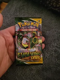 Nintendo Pokemon TCG Sword & Shield Evolving Skies Booster Pack 820650808777 - Image 1