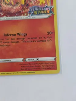 🔥 Moltres - Holo Promo SWSH: Sword & Shield Promo Cards SWSH185 NM TCG Pokemon - Image 4