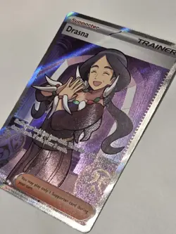 Pokemon Sv08 Surging Sparks Drasna 231/191 Ultra Rare Full Art Trainer Supporter - Image 2
