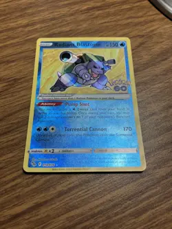 Radiant Blastoise Radiant Rare Pokemon GO 018/078 - Image 2
