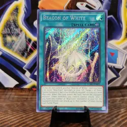 Yu-Gi-Oh! Beacon of White LCKC-EN035 Secret Rare UNLIMITED Near Mint NM - Image 1