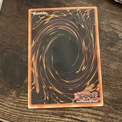 Yu-Gi-Oh! Trap Hole SDJ-043 1st Edition Starter Deck Joey E540* - Image 2