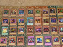 Lot of 97 Yu-Gi-Oh! Trading Cards from various sets (MRD,SDK,SDY, PSV,MRL,ect.) - Image 2