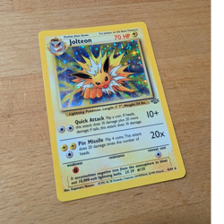Pokemon TCG Jolteon Jungle Holo Rare Unlimited 4/64 70 HP English 1999 - Image 1